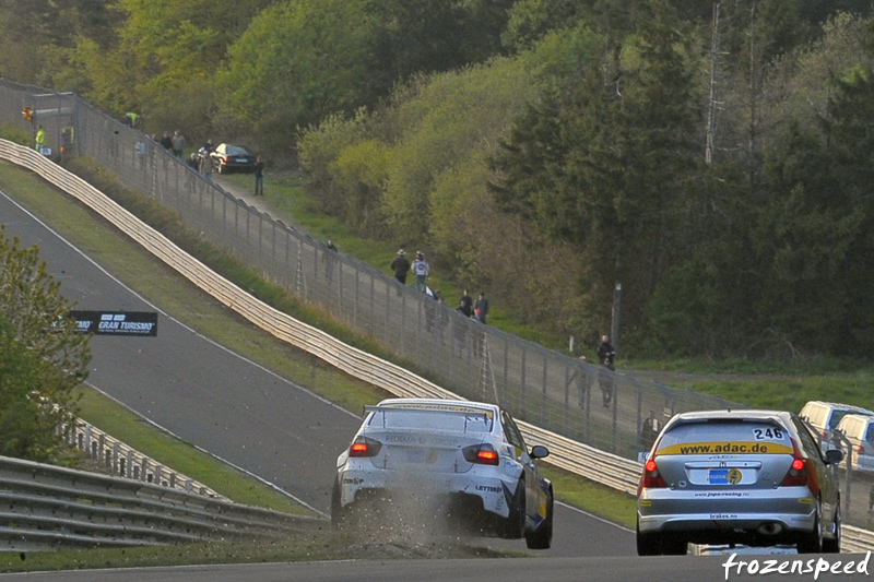 BMW 320D kerb jump