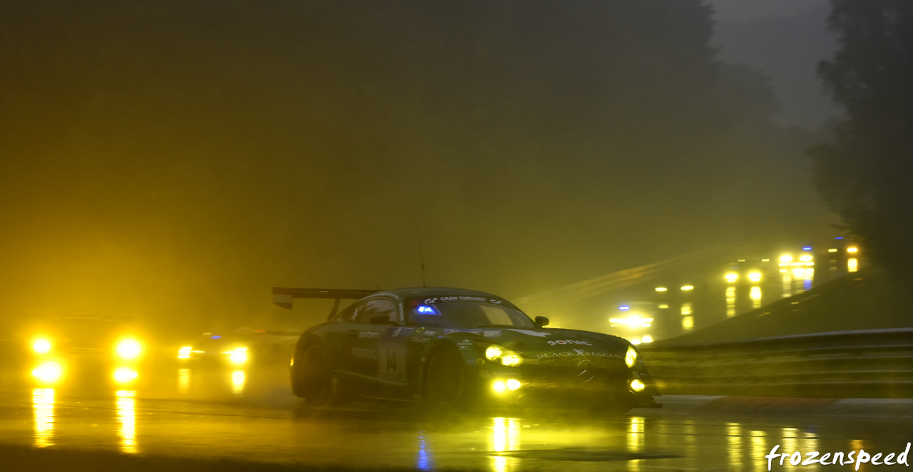 AMG GT3 night