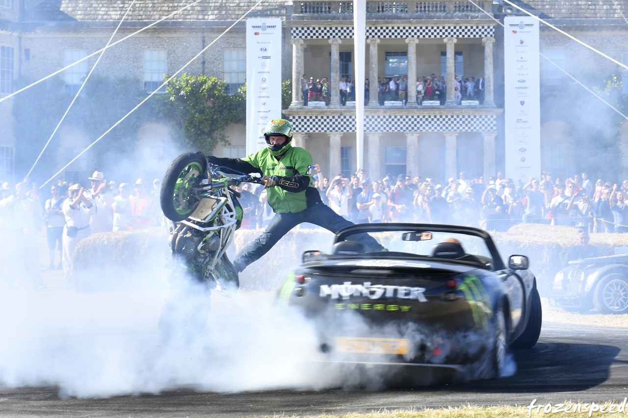 Terry Grant stunt donuts