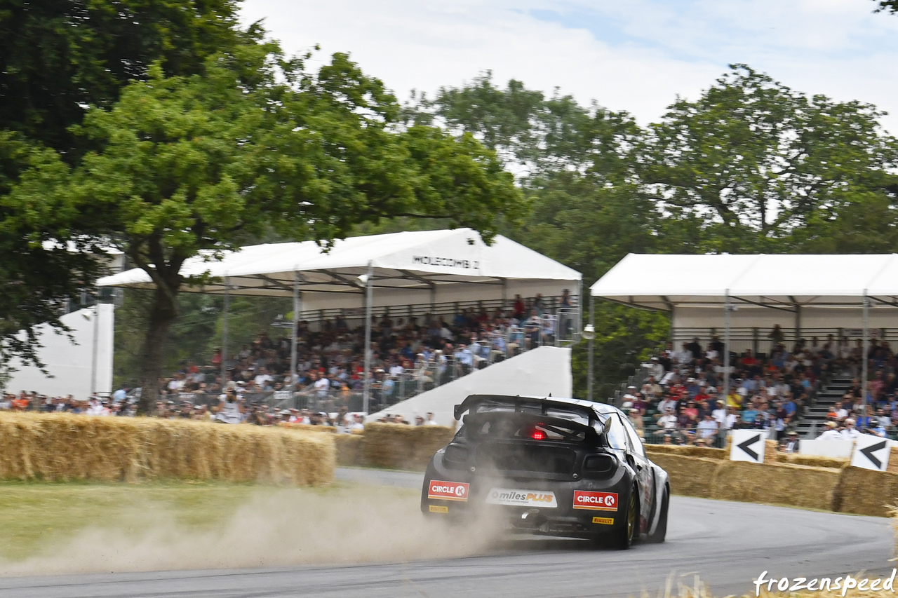 Oliver Solberg entering Molecombe