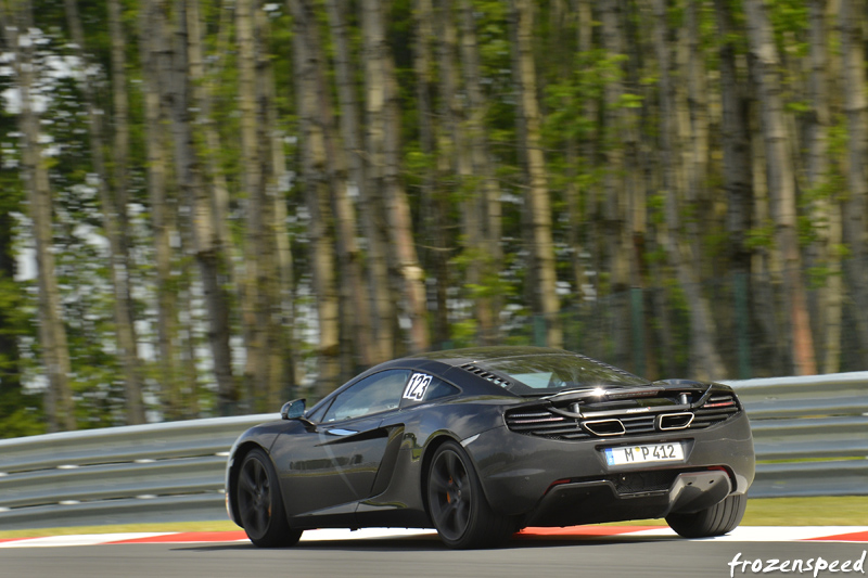 MP4 12C Bilster Berg