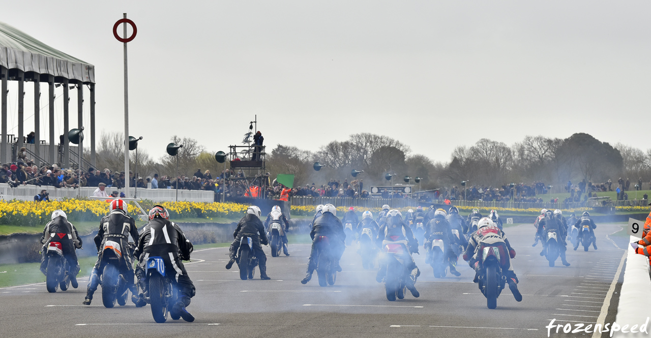 Hailwood Trophy start twostroke smoke