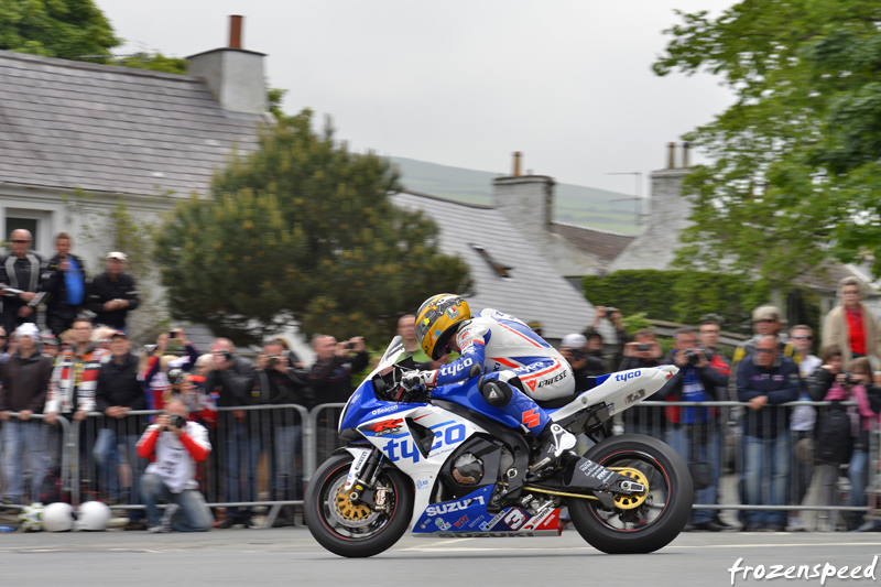 Guy Martin Ballaugh crowd