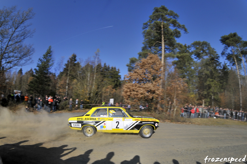 Georg Berlandy drifting onto the Sudschleife in his Opel AScona A on his way