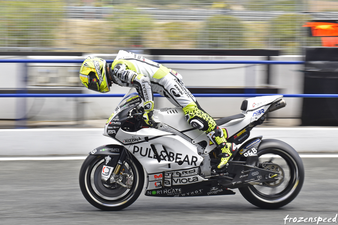 Alvaro Bautista head first