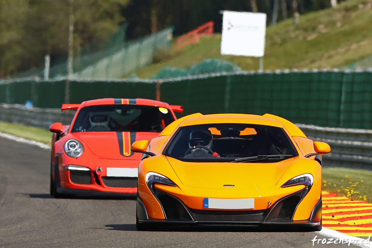 McLaren 675LT Porsche GT3RS