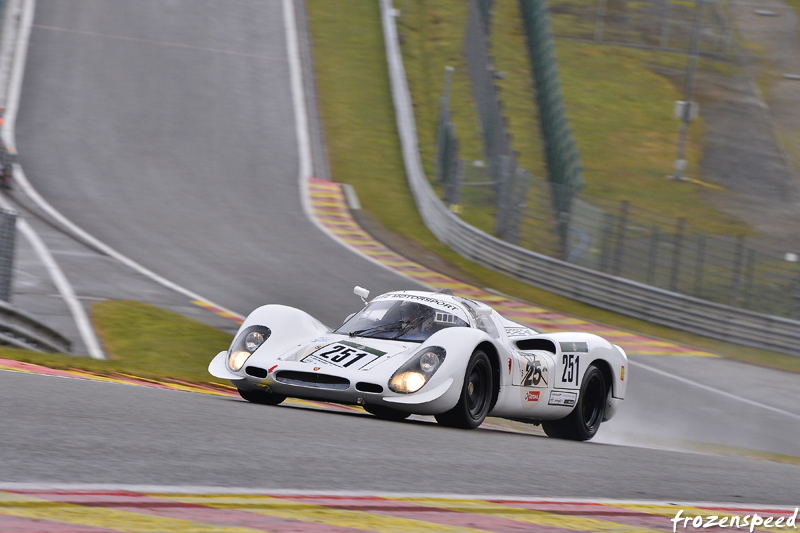 Porsche 907 Eau Rouge