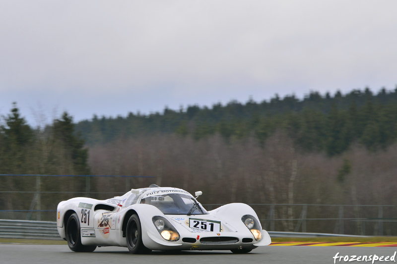 Porsche 907 Les Combes