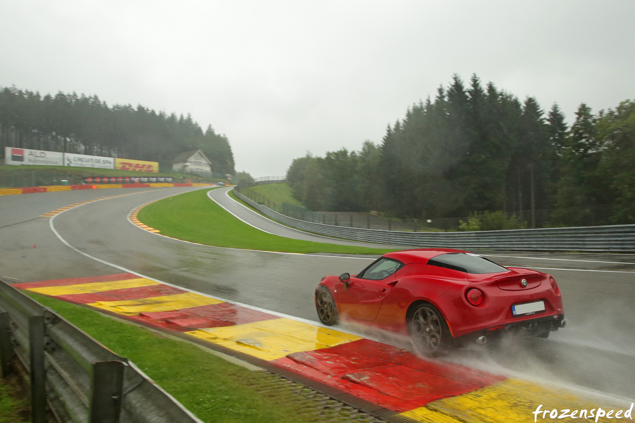 Alfa Romeo 4C Eau Rouge