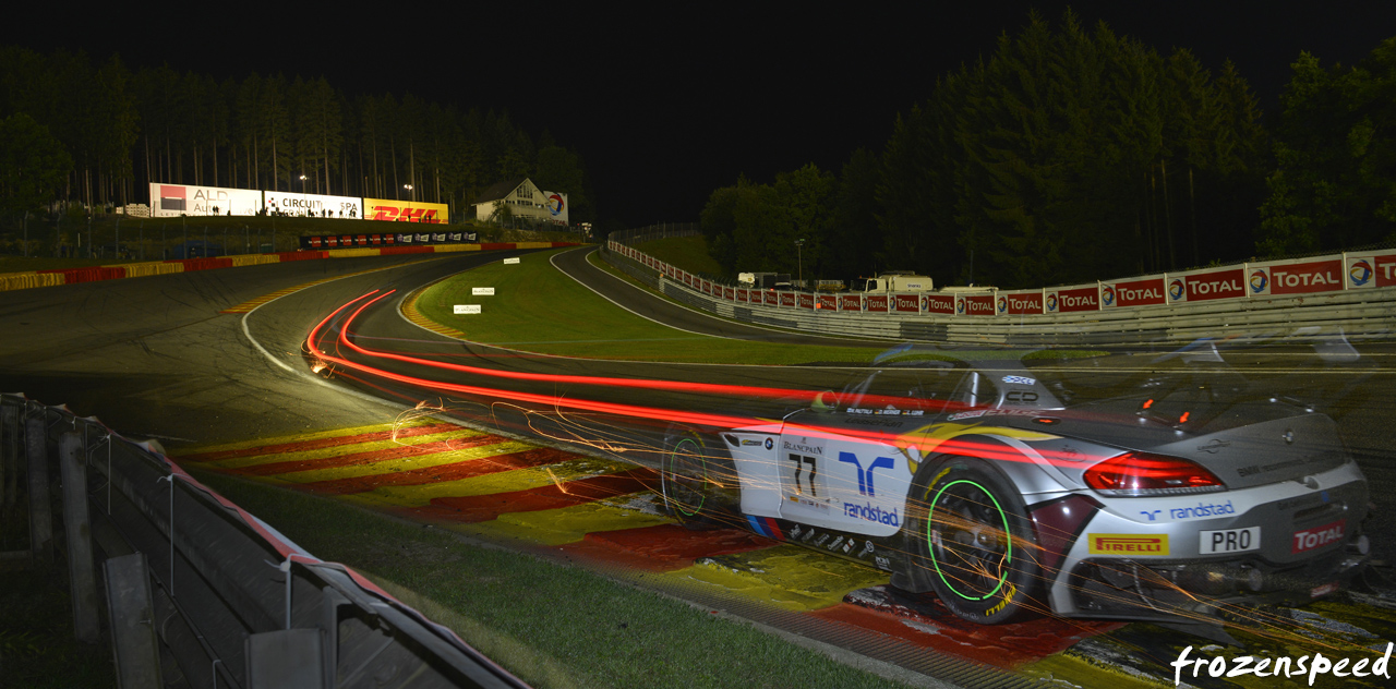 BMW Z4 Eau Rouge night