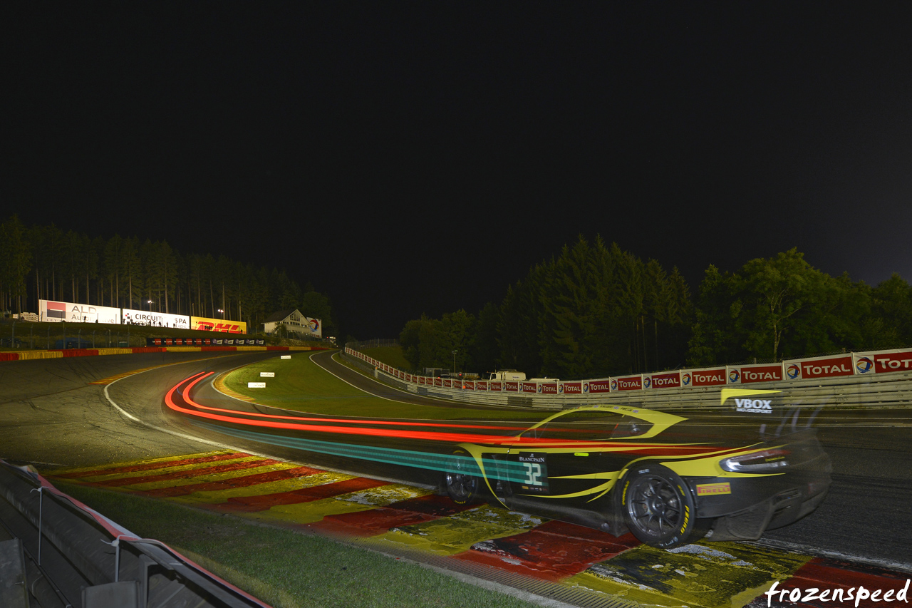 Aston Martin Eau Rouge light trail