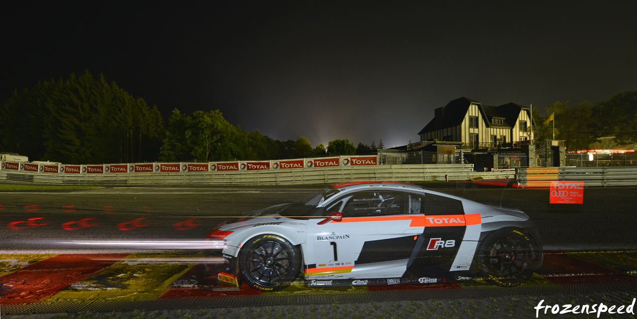 Audi R8 Eau Rouge night