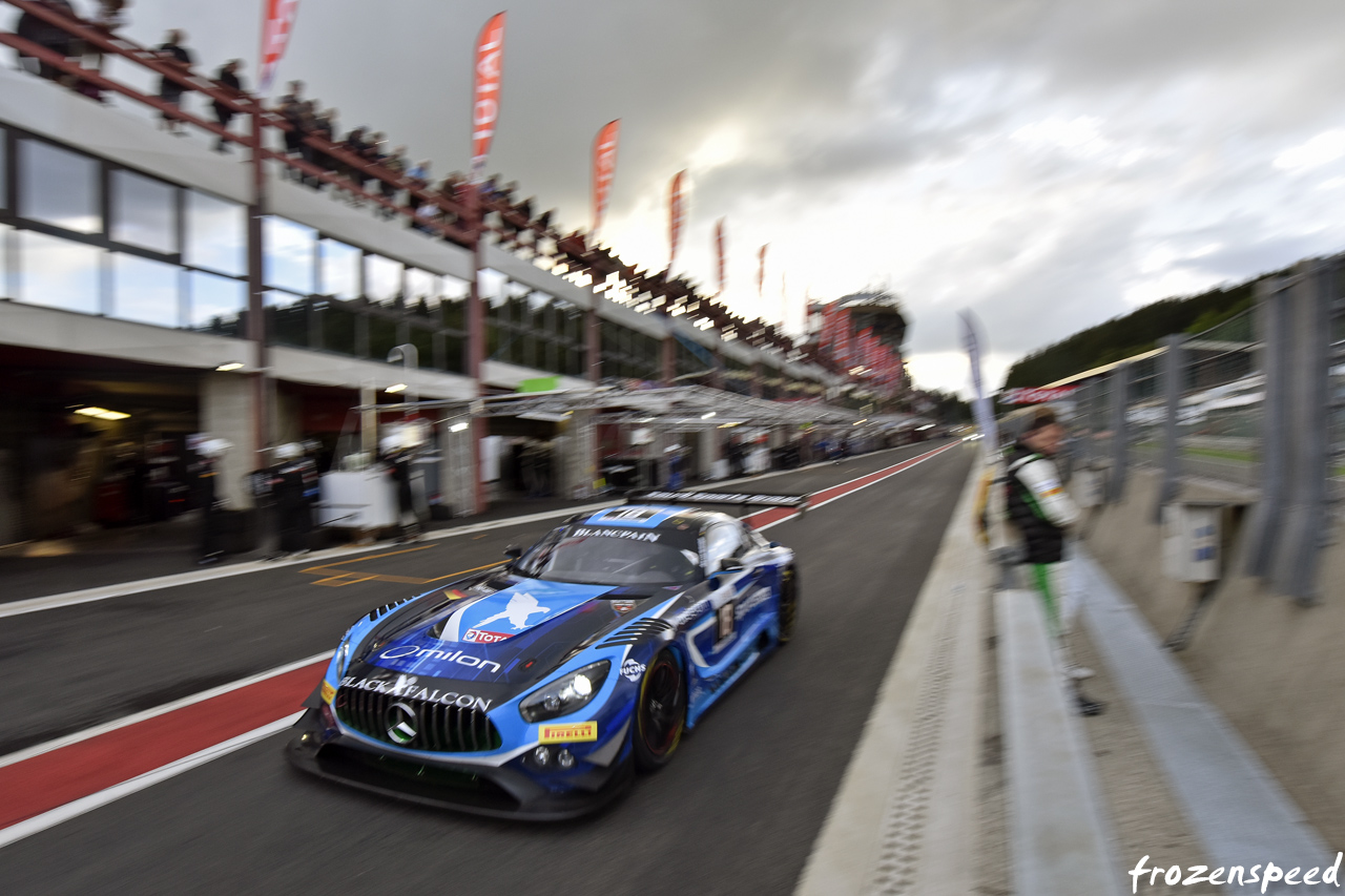 AMG endurance pitlane