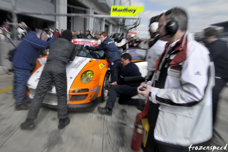 Porsche GT3R Hybrid