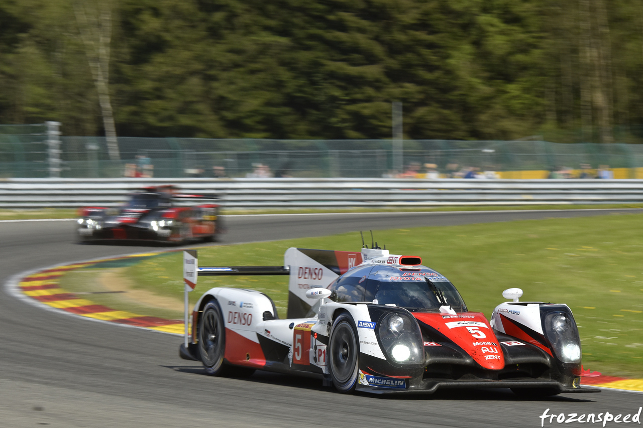 TS050 vs R18