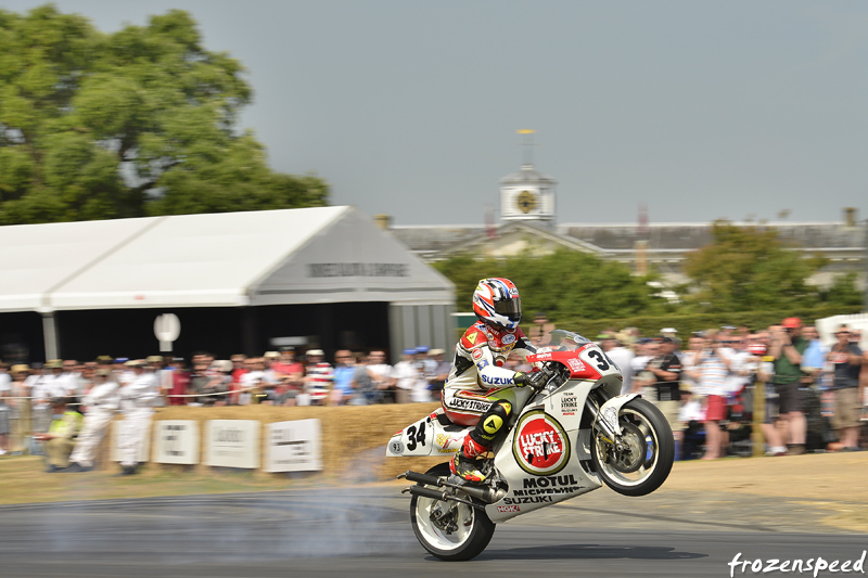 Kevin Schwantz RGV wheelie