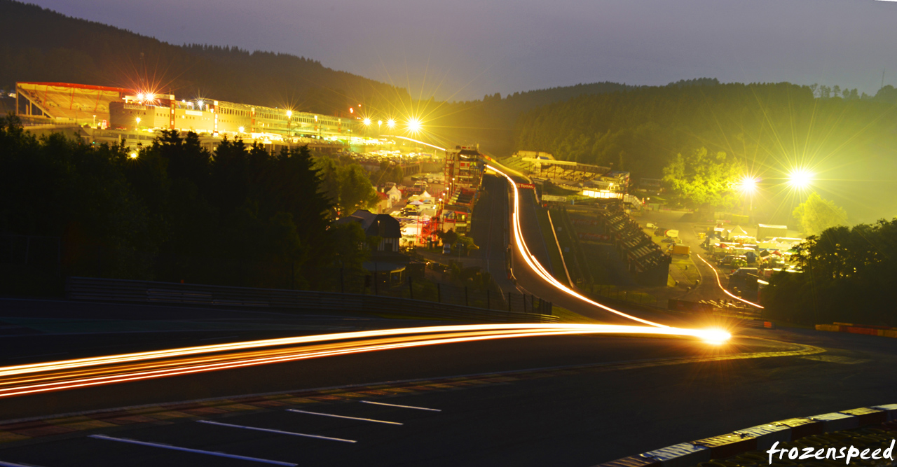 BikersClassics Spa Raidillon by night