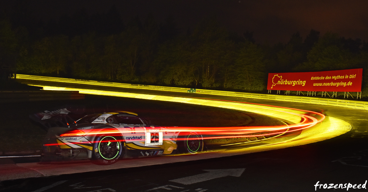 MVDS Z4 Karussell by night