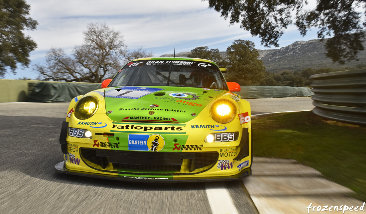 Manthey 911RSR at Ascari