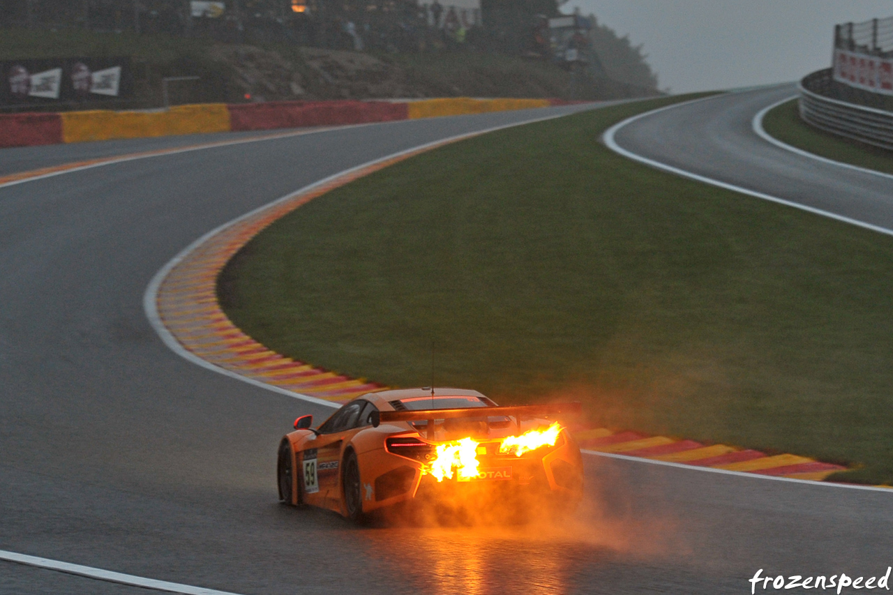 McLaren MP4-12C flames at Spa 24h