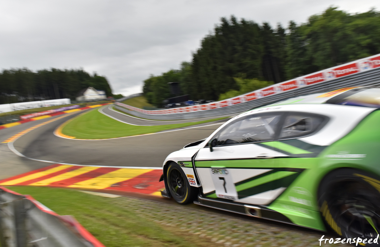 Bentley GT3 thundering through Eau Rouge