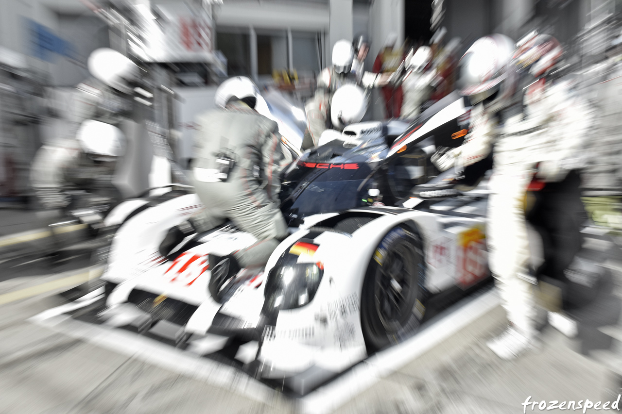 Romain Dumas Porsche 919 pitstop